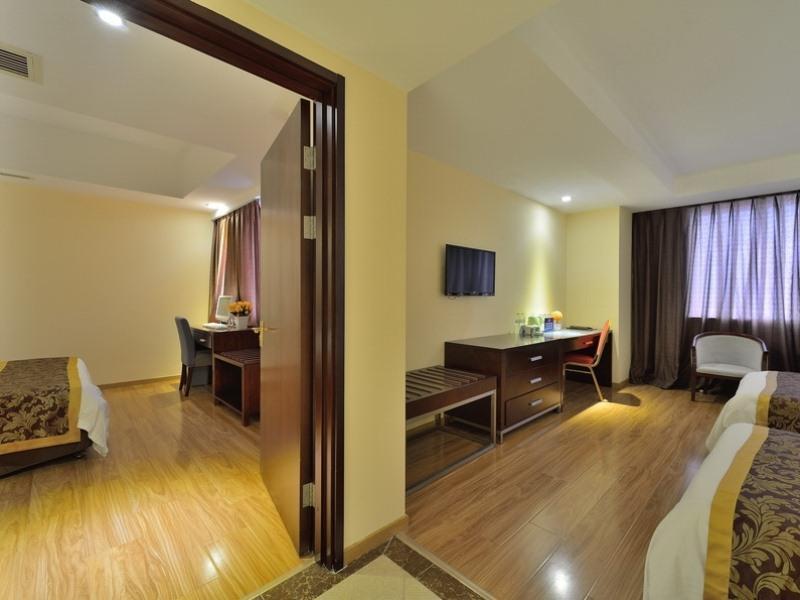 Greentree Alliance Beijing West Railway Station Zhanqian North Square Hotel Ngoại thất bức ảnh